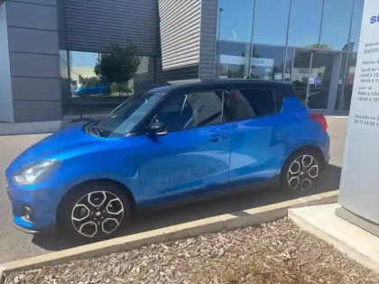 Photo 11 Suzuki Swift  1.4 Boosterjet Hybrid 129ch Sport