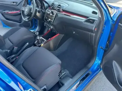 Photo 14 Suzuki Swift  1.4 Boosterjet Hybrid 129ch Sport