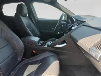 Photo 4 Jaguar E-Pace  D200 MHEV R-Dynamic SE BVA AWD