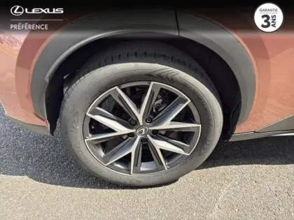 Photo 5 Lexus Lbx  1.5 136ch Emotion 2WD