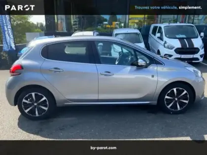 Photo 25 Peugeot 208 1.2 PureTech 110ch Tech Edition S&S 5p