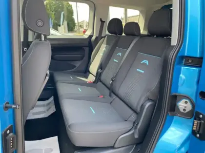 Photo 8 Ford Tourneo Connect Grd 2.0 EcoBlue 102ch Active