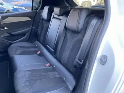 Photo 21 Peugeot 308 III PHEV 225 E-EAT8 GT