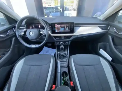 Photo 6 Skoda Kamiq 1.0 TSI 110ch DSG7 Style