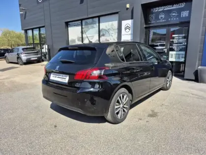 Photo 27 Peugeot 308 II PureTech 130 S&S EAT8 STYLE