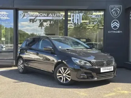 Photo 13 Peugeot 308 II PureTech 130 S&S EAT8 STYLE