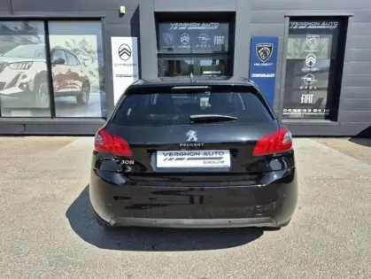 Photo 30 Peugeot 308 II PureTech 130 S&S EAT8 STYLE