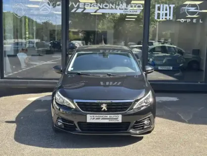 Photo 23 Peugeot 308 II PureTech 130 S&S EAT8 STYLE