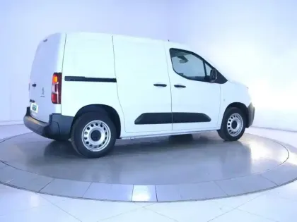 Photo 24 Peugeot Partner  FOURGON M 650 KG BLUEHDI 130 S&S EAT8