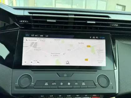 Photo 23 Peugeot 308  Hybrid 145 e-DCS6