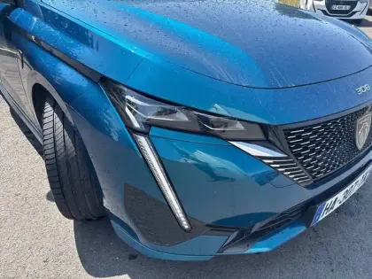 Photo 15 Peugeot 308  BlueHDi 130ch S&S EAT8