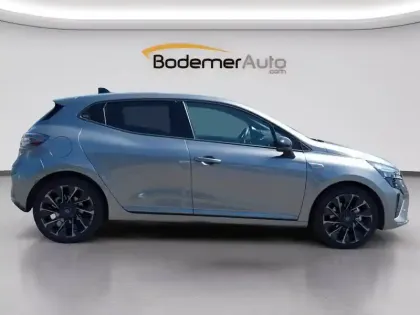 Photo 5 Renault Clio  E-Tech full hybrid 145 ch GSR2