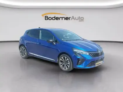 Photo 21 Renault Clio  E-Tech full hybrid 145