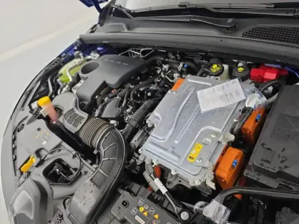 Photo 399 Renault Clio  E-Tech full hybrid 145