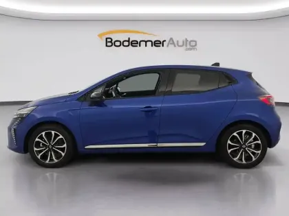Photo 61 Renault Clio  E-Tech full hybrid 145