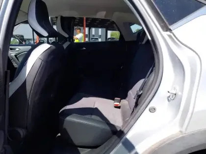 Photo 24 Renault Captur  TCe 90