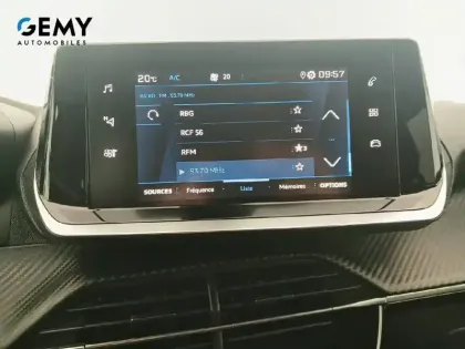 Photo 13 Peugeot 2008  PureTech 100 S&S BVM6