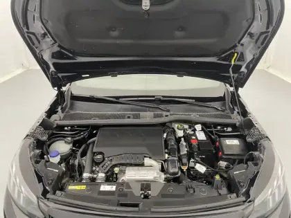 Photo 20 Peugeot 2008  PureTech 130 S&S EAT8