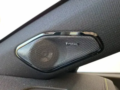 Photo 78 Peugeot 308  Hybrid 145 e-DCS6