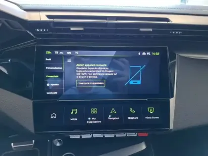 Photo 66 Peugeot 308  Hybrid 145 e-DCS6