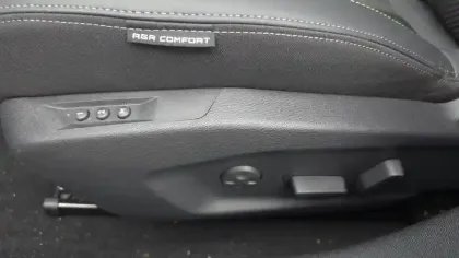 Photo 8 Peugeot 308  Hybrid 145 e-DCS6
