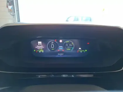 Photo 74 Peugeot 308  Hybrid 145 e-DCS6