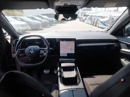 Photo 9 Renault Austral  E-Tech hybrid 200