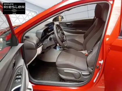 Photo 8 Hyundai Bayon  1.0 T-GDi 100 DCT-7 Hybrid 48V