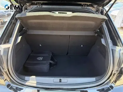 Photo 5 Peugeot 208  Electrique 50 kWh 136ch