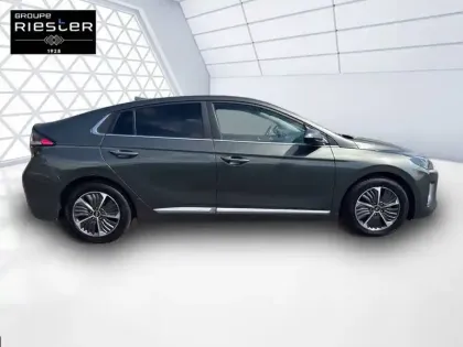 Photo 23 Hyundai Ioniq  Plug-in 141 ch