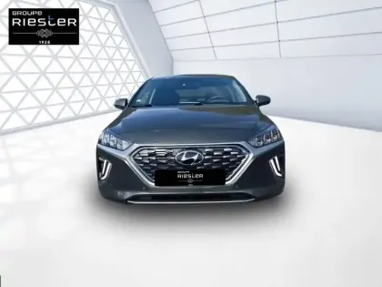 Photo 21 Hyundai Ioniq  Plug-in 141 ch