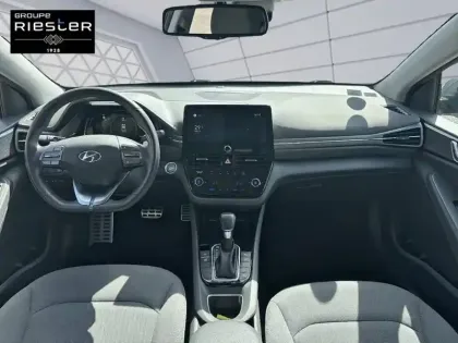 Photo 7 Hyundai Ioniq  Plug-in 141 ch
