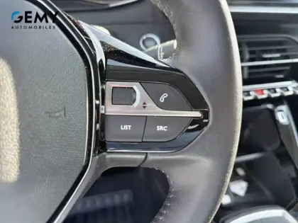 Photo 14 Peugeot 208  BlueHDi 100 S&S BVM6