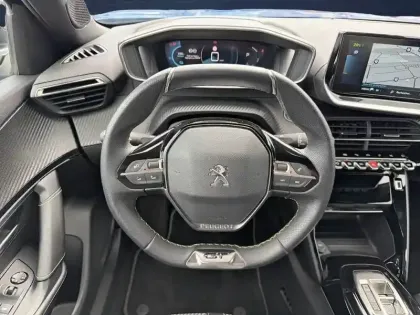 Photo 15 Peugeot 2008  Electrique 136 ch