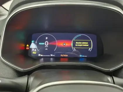 Photo 49 Renault Clio  E-Tech full hybrid 145 ch GSR2