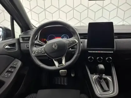 Photo 30 Renault Clio  E-Tech full hybrid 145 ch GSR2