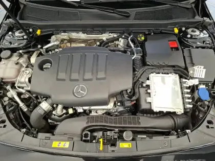 Photo 17 Mercedes Classe A  180 d