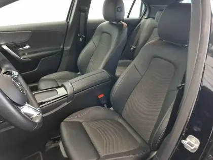 Photo 10 Mercedes Classe A  180 d