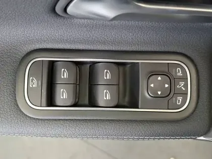 Photo 15 Mercedes Classe A  180 d