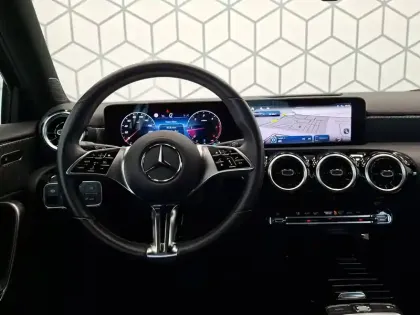 Photo 13 Mercedes Classe A  180 d