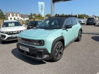 Photo Renault 4 Techno Plein Sud®