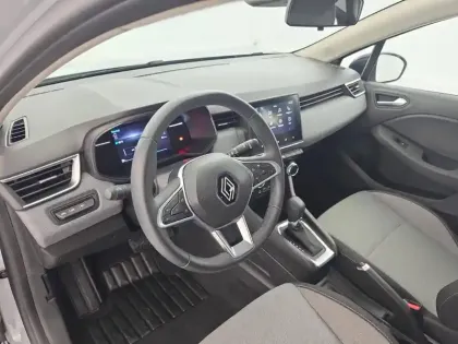 Photo 64 Renault Clio  E-Tech full hybrid 145