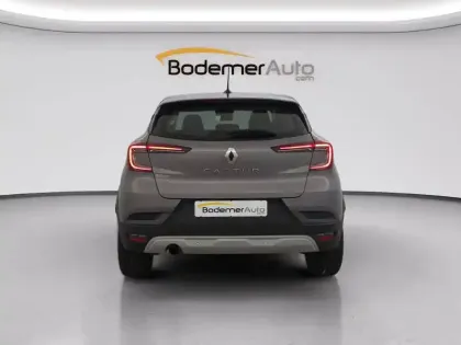 Photo 99 Renault Captur  TCe 100