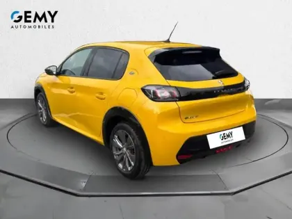 Photo 6 Peugeot 208  Electrique 50 kWh 136ch