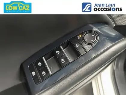 Photo 13 Mazda Mazda3  5 portes 2.0L SKYACTIV-X M Hybrid 180 ch BVM6