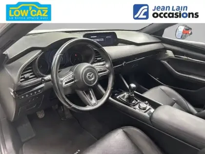 Photo 10 Mazda Mazda3  5 portes 2.0L SKYACTIV-X M Hybrid 180 ch BVM6