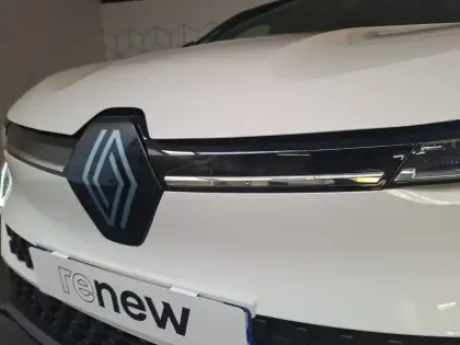 Photo 18 Renault Megane  E-Tech EV60 220 ch super charge