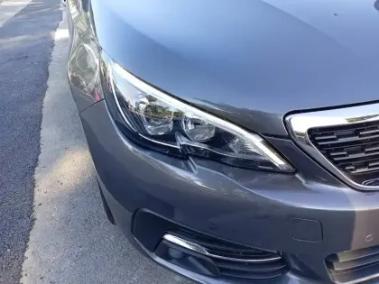 Photo 15 Peugeot 308  PureTech 110ch S&S BVM6