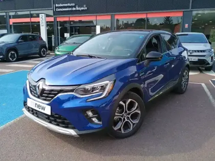 Photo 9 Renault Captur  E-Tech full hybrid 145