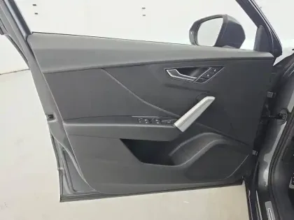 Photo 197 Audi Q2  30 TDI 116 BVM6